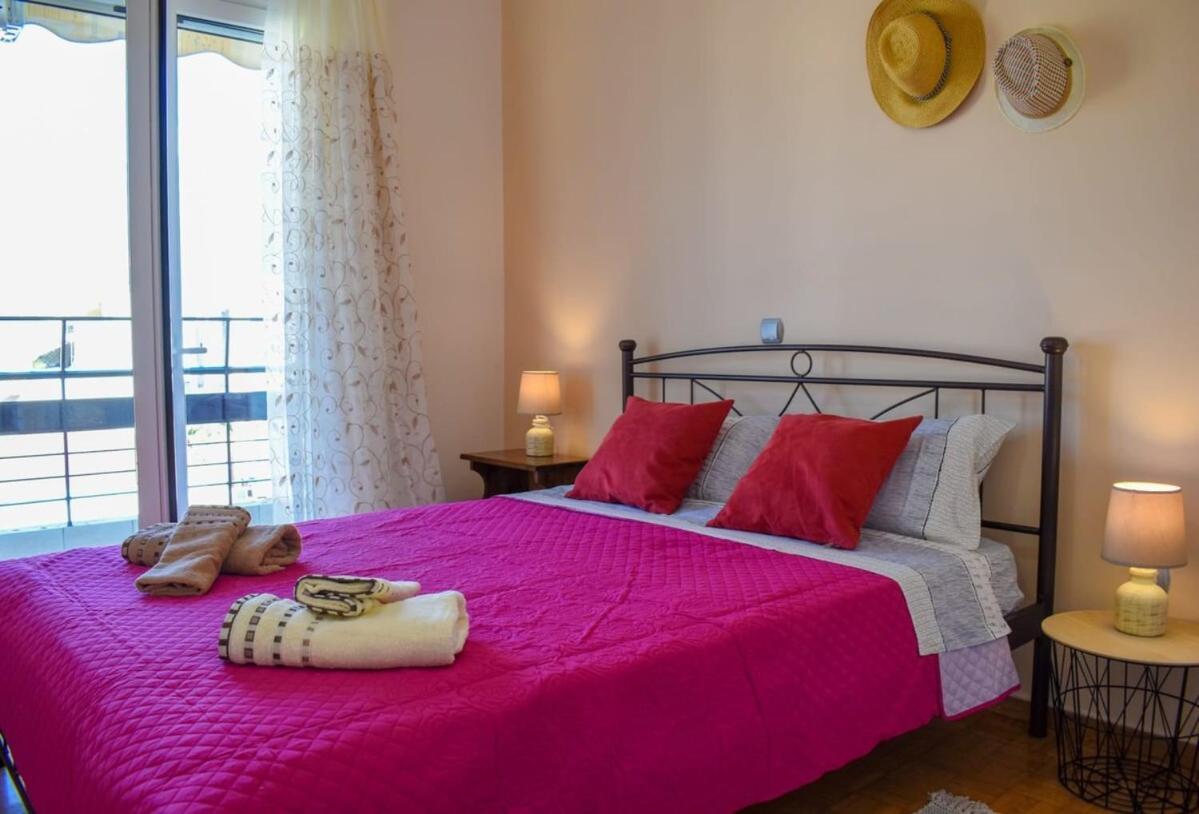 הוילה קלמאטה Cozy Flat On The Main Square, 10Min To The Sea מראה חיצוני תמונה