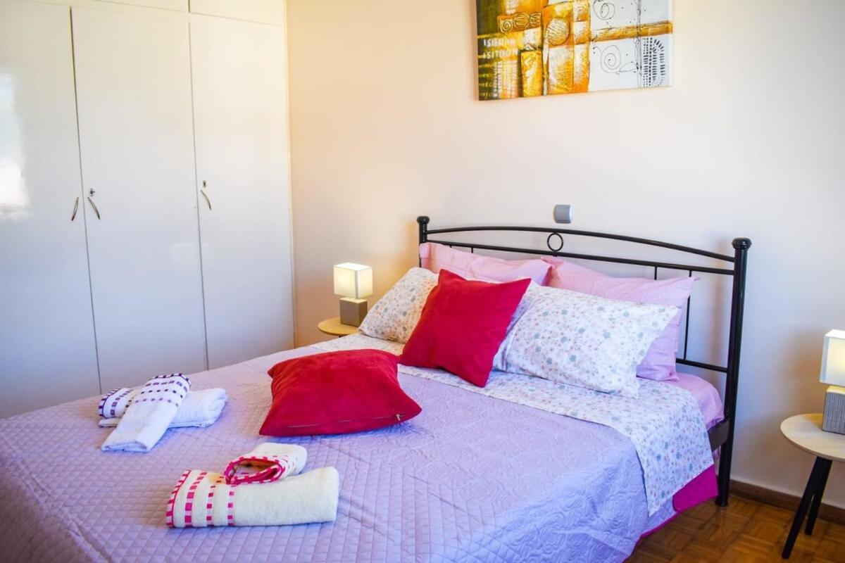 הוילה קלמאטה Cozy Flat On The Main Square, 10Min To The Sea מראה חיצוני תמונה