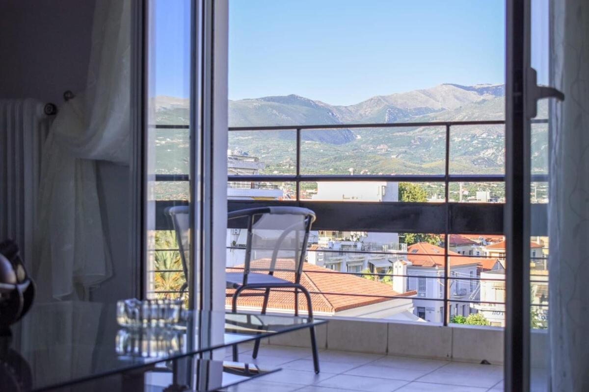 הוילה קלמאטה Cozy Flat On The Main Square, 10Min To The Sea מראה חיצוני תמונה